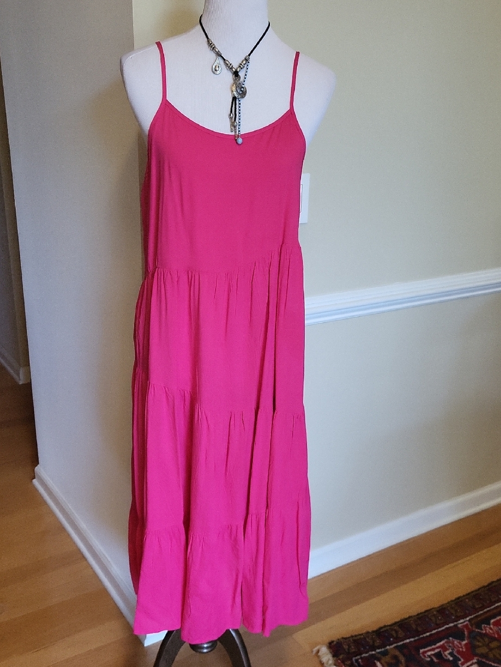 Source Unknown Bright Pink Tiered Spaghetti-Strap Midi Dress